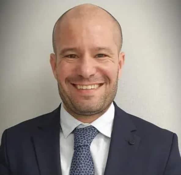Dr Marcos Cepeda
